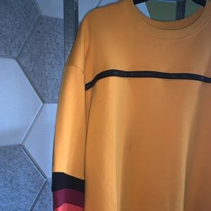 LF Oversized Sweater